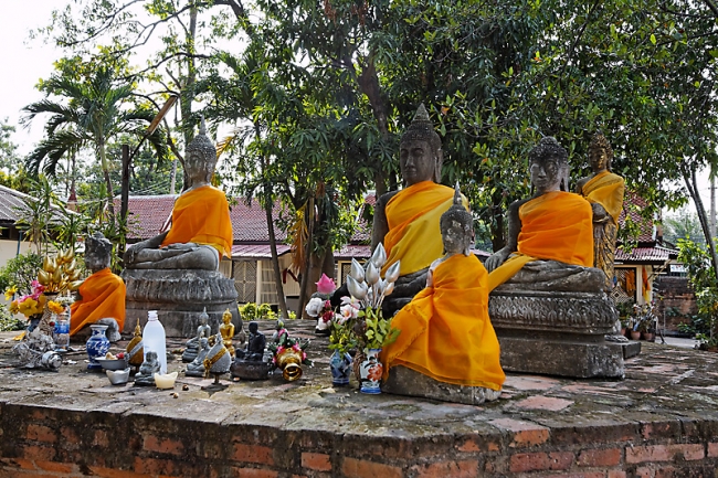 Wat Yai Chai Monkon-015
